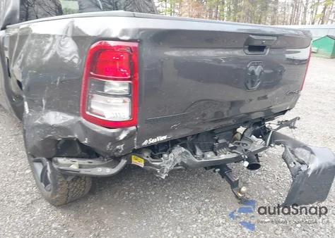 2022 Ram 1500 Big Horn 4X4 5'7 Box from USA, damaged, VIN 1C6SRFFT3NN279836